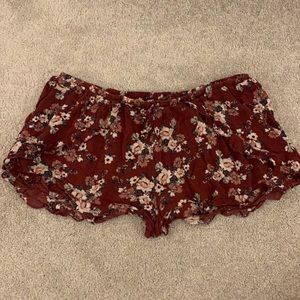 American eagle maroon floral shorts
